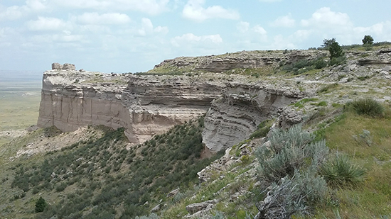 Arikaree Formation overlying the Brule Member of the White River Formation, Goshen Rim, southeast Wyoming.